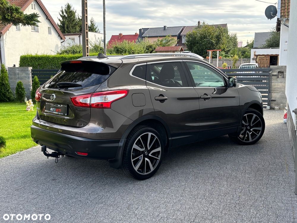 Nissan Qashqai 1.6 DIG-T Tekna+ - 23