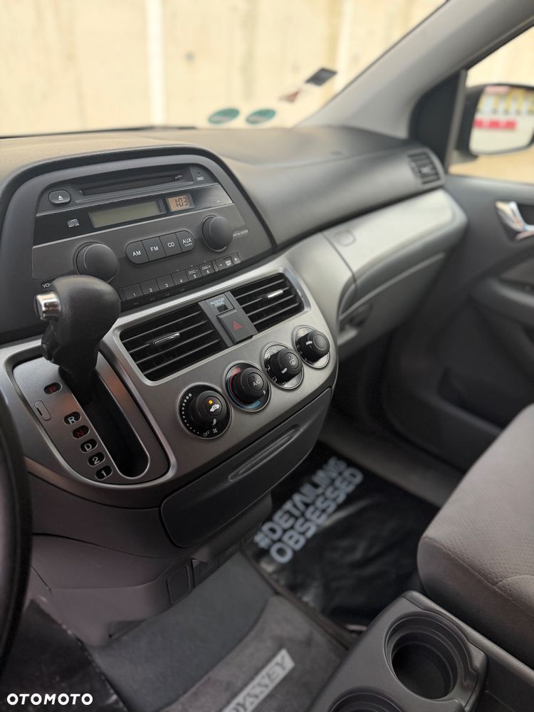 Honda Odyssey 3.5 LX - 14