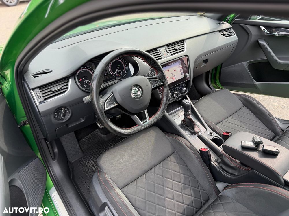Skoda Octavia 2.0 TDI (Green tec) 4x4 DSG RS - 20