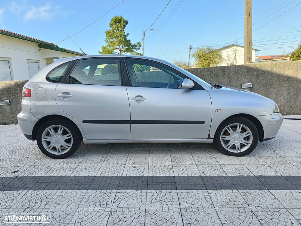 SEAT Ibiza - 5