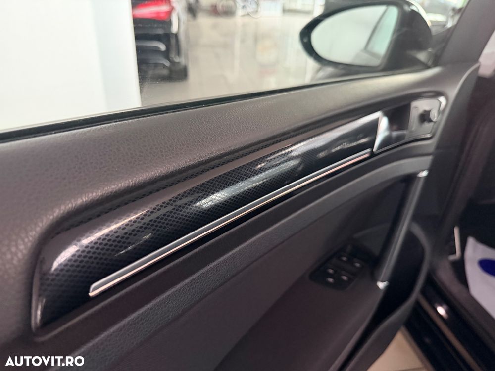 Volkswagen Golf 1.0 TSI BlueMotion DSG Trendline - 27