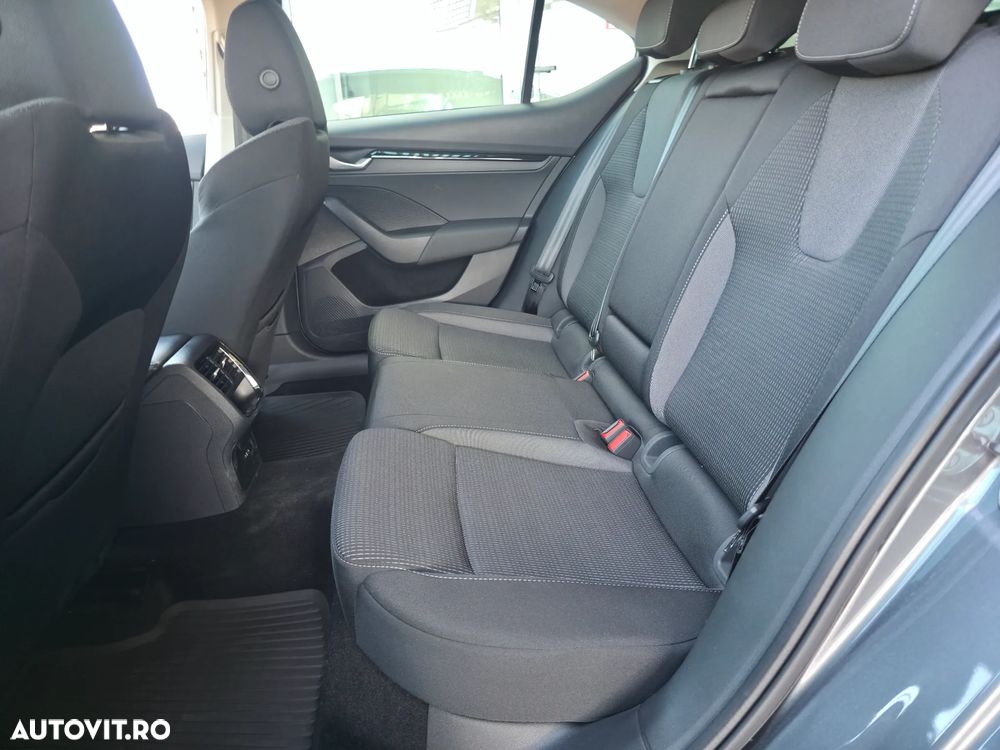 Skoda Octavia 1.5 TSI 115 CP DSG MHEV Selection - 37