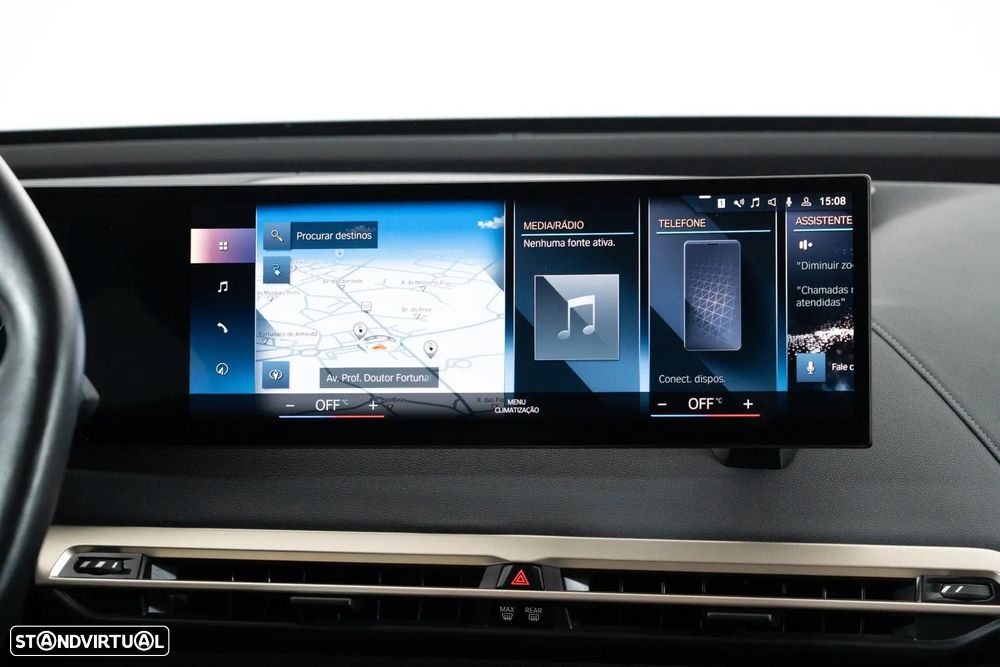 BMW iX xDrive 40 - 24
