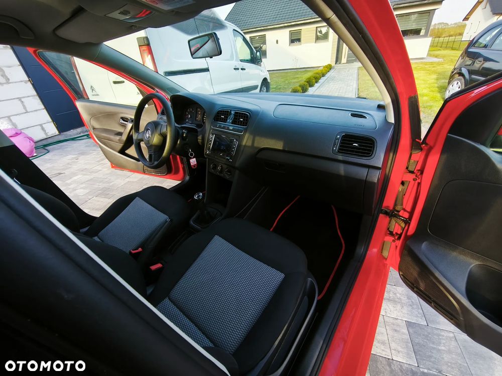 Volkswagen Polo - 18