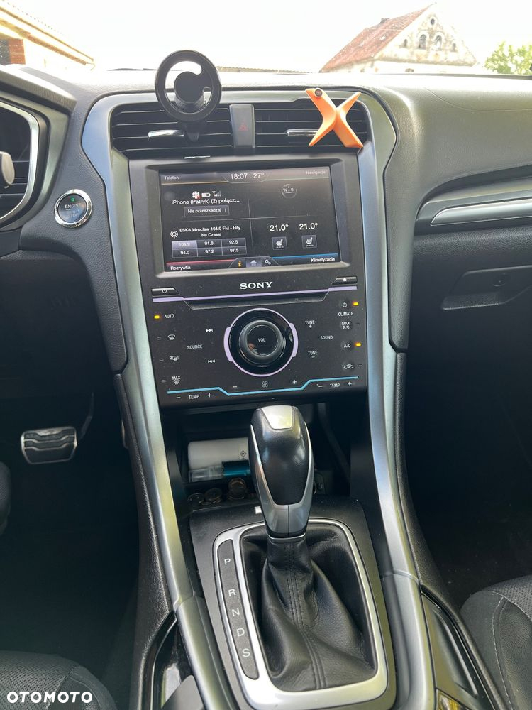 Ford Fusion 2.0 EcoBoost Titanium - 22