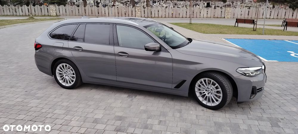 BMW Seria 5 530e Luxury Line sport - 7