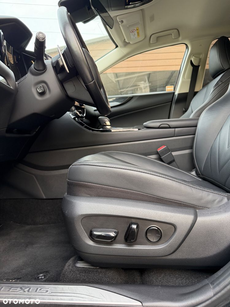 Lexus NX 450h+ Prestige AWD - 24