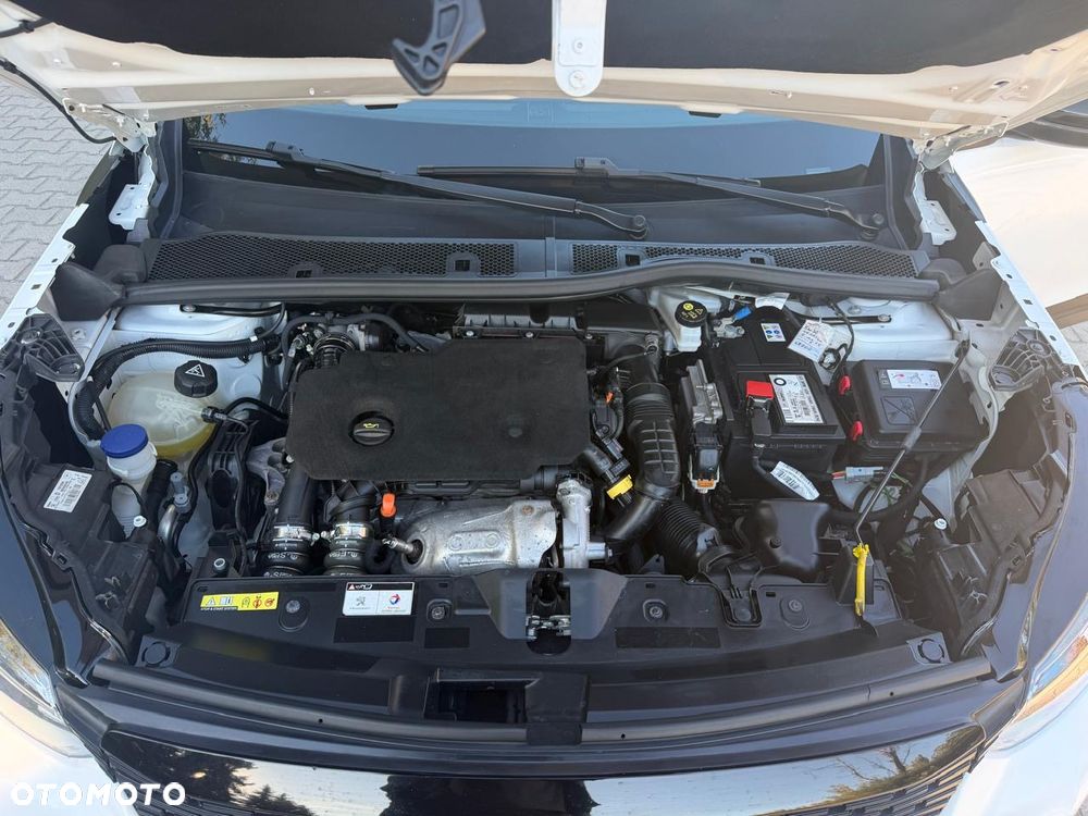 Peugeot 2008 - 18