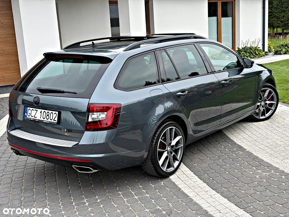 Skoda Octavia 2.0 TSI RS 230 DSG - 10