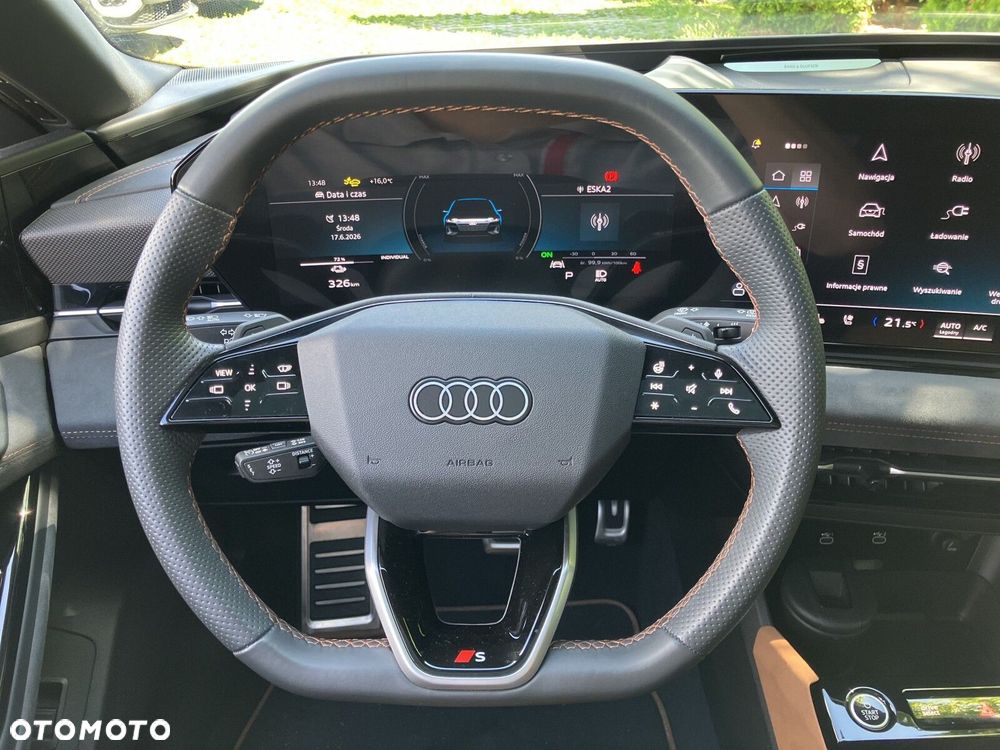 Audi A6 Avant e-tron - 12