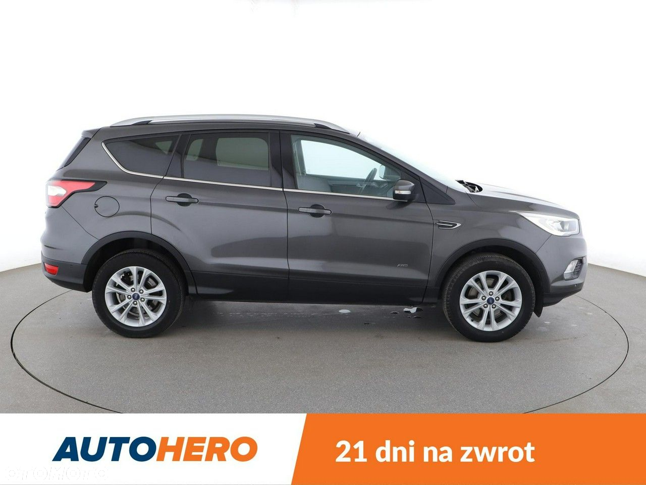 Ford Kuga - 9