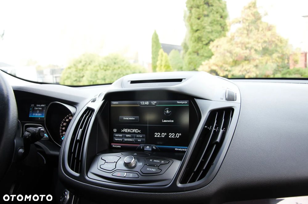 Ford Kuga 2.0 TDCi 2x4 Titanium - 27