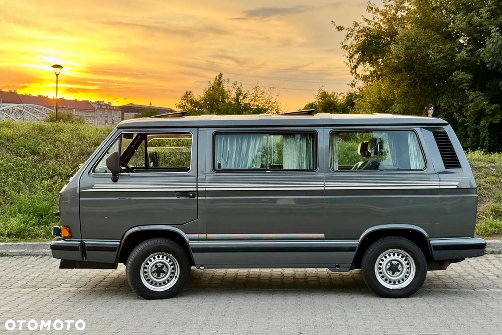Volkswagen Transporter - 3