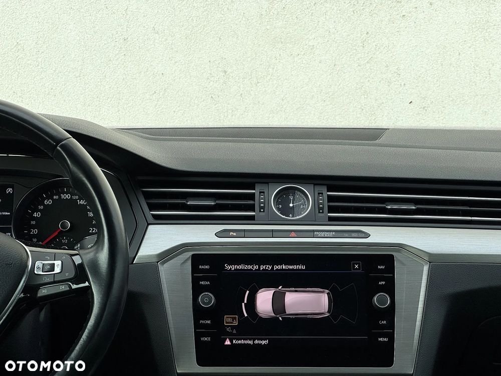 Volkswagen Passat Variant ver-variant-1-4-tsi-bluemotion-technology-trendline - 11