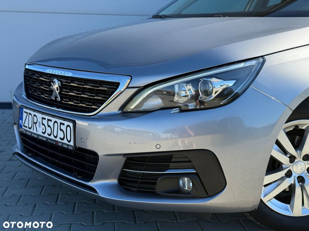 Peugeot 308 BlueHDi FAP 120 Stop&Start Allure - 4