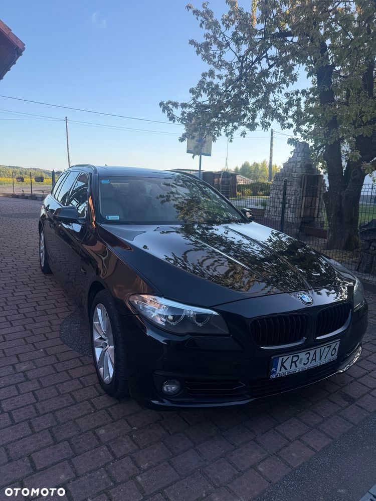 BMW Seria 5 525d xDrive Luxury Line - 3