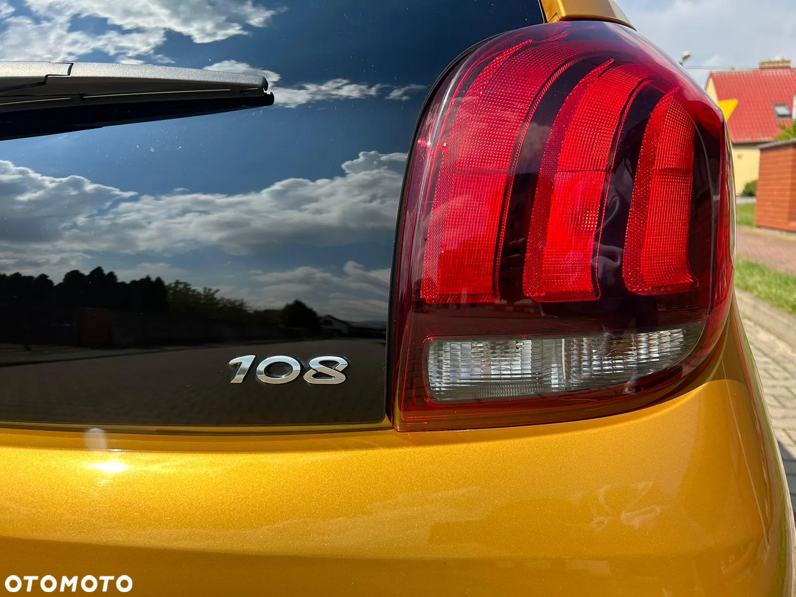 Peugeot 108 PureTech 82 Top Allure - 11