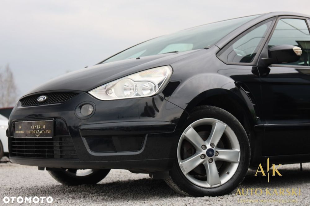 Ford S-Max - 10