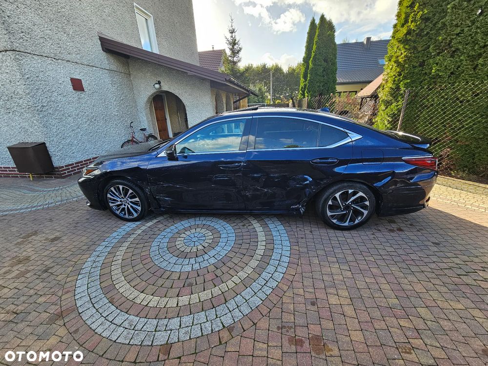 Lexus ES 300h Elegance - 3