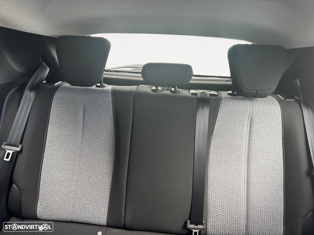 Opel Corsa 1.2 T Edition - 13