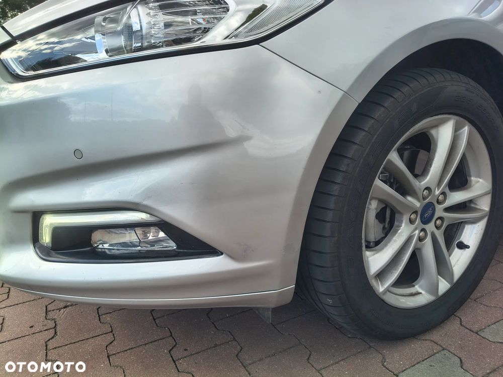 Ford Mondeo 2.0 TDCi Allrad Trend - 17