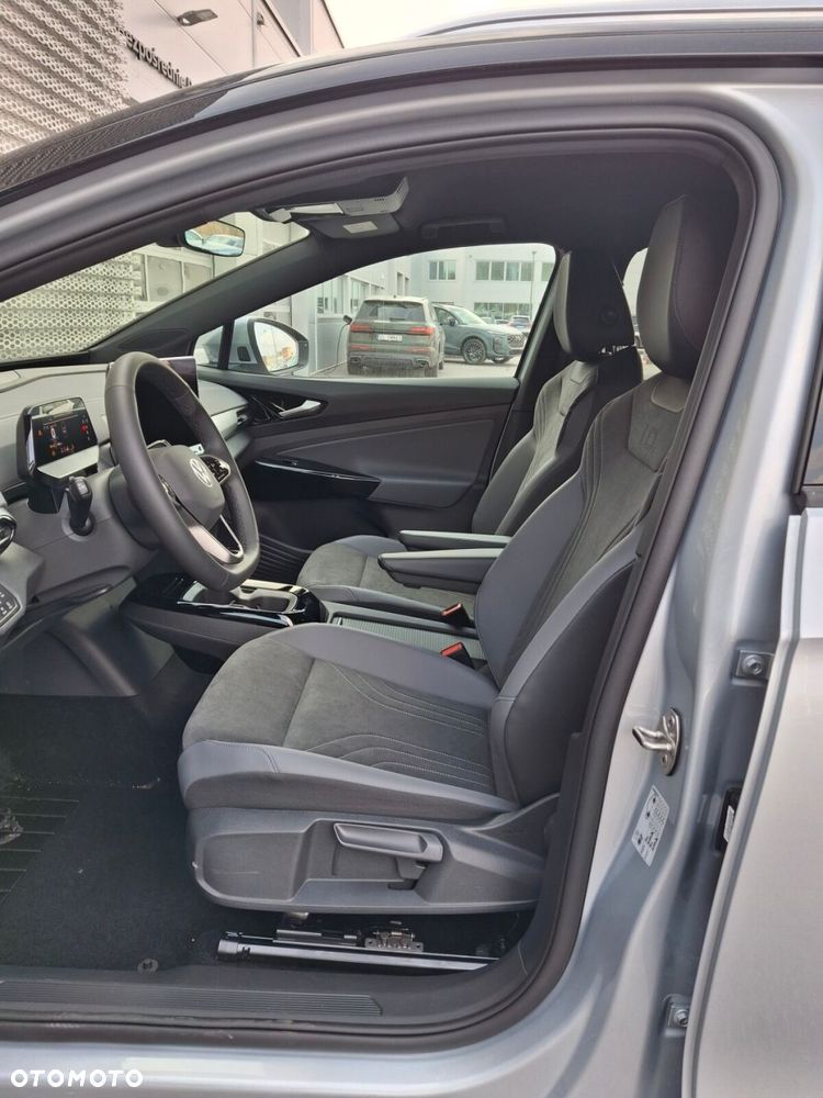 Volkswagen ID.4 52kWh Plus - 11