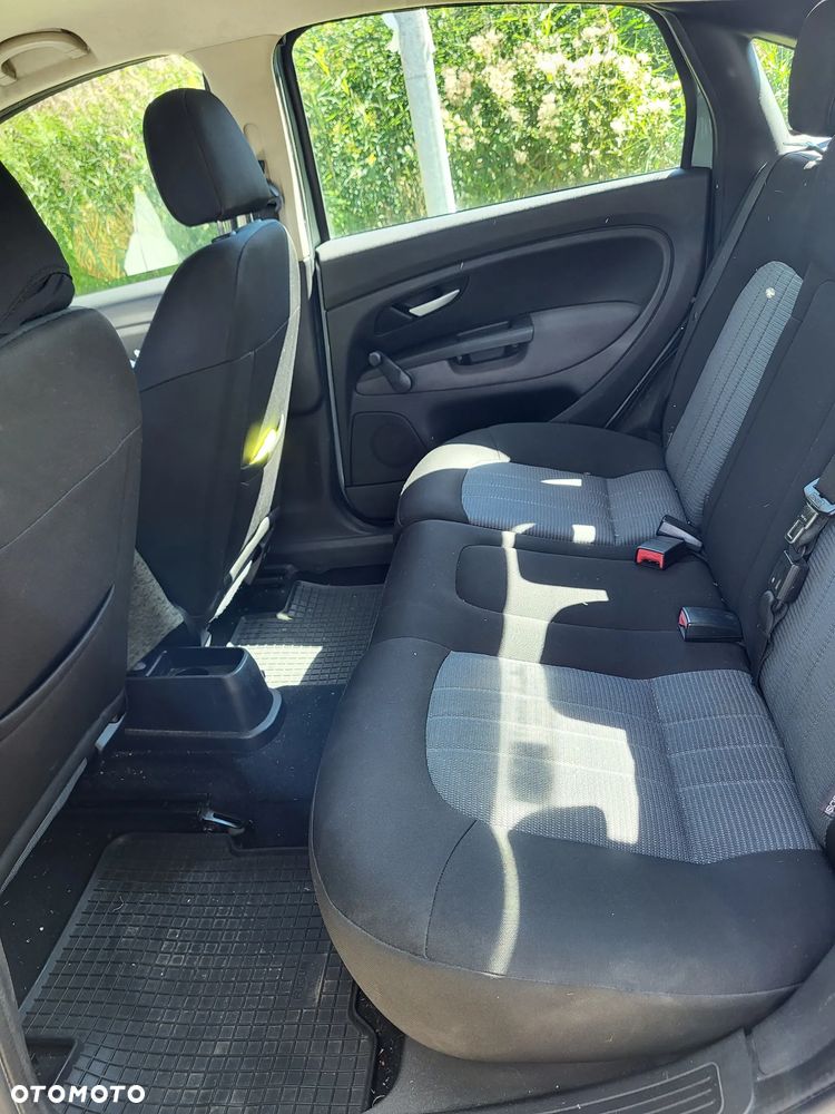 Fiat Linea 1.4 Dynamic - 8
