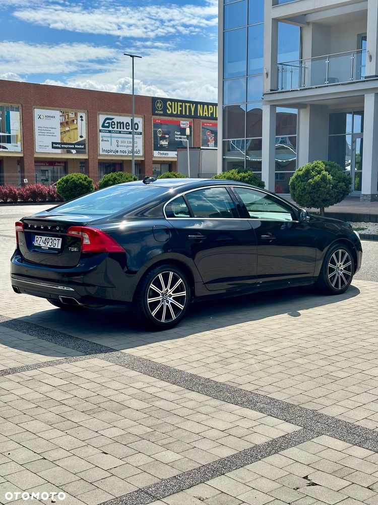 Volvo S60 - 6