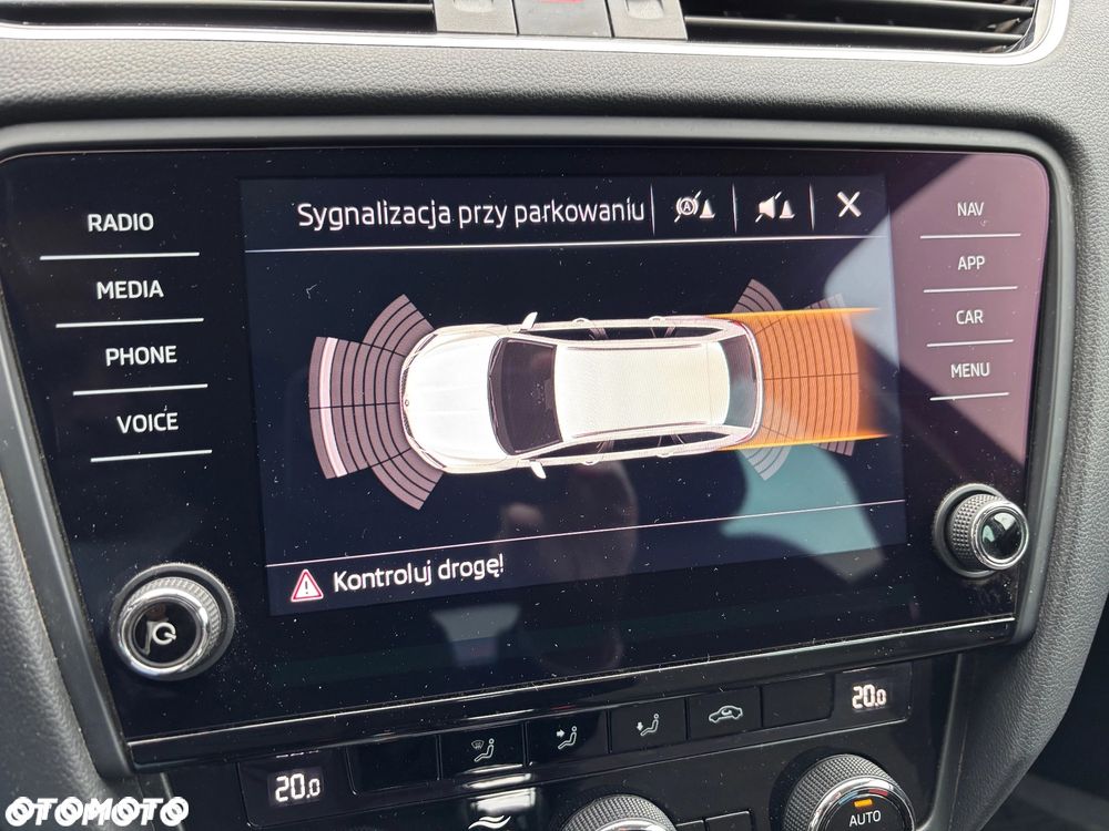 Skoda Octavia 2.0 TSI Ambition DSG - 22