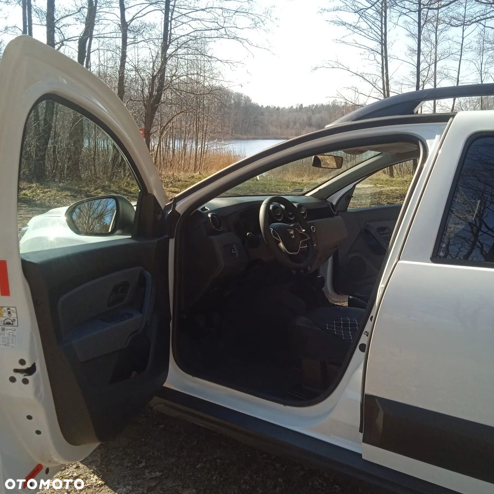 Dacia Duster 1.0 TCe Essential - 11
