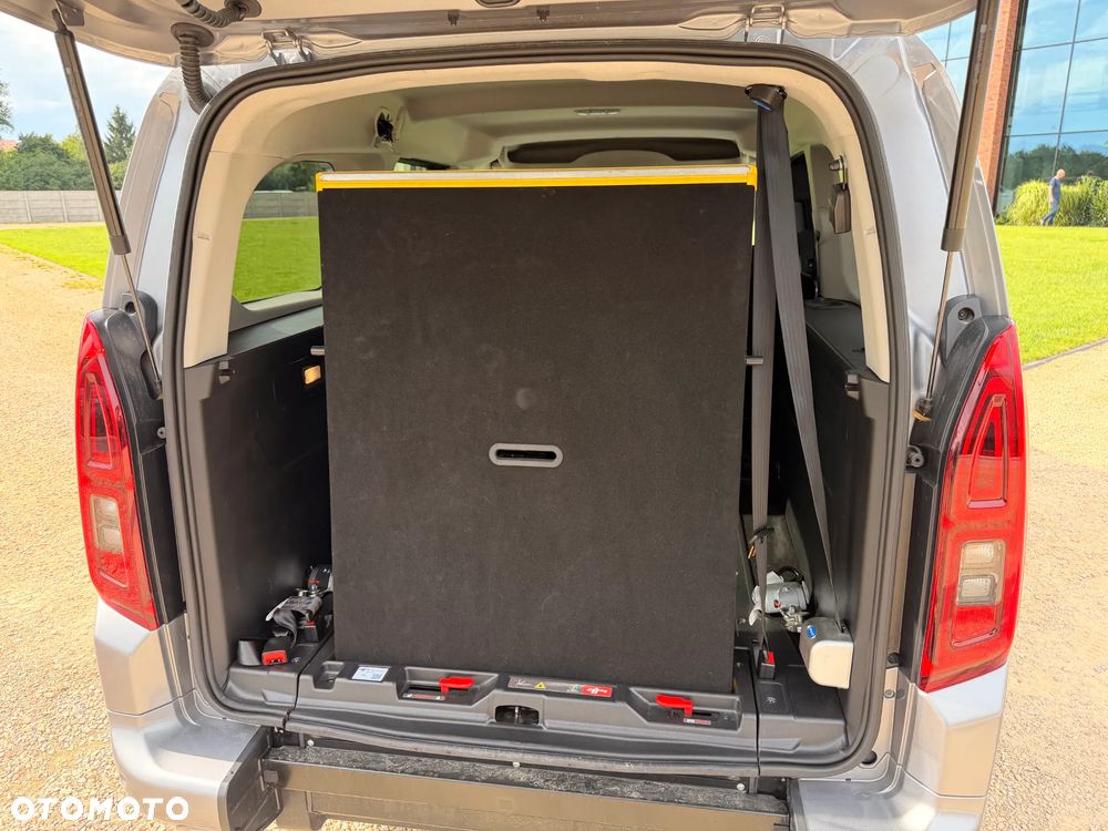 Toyota Proace City Verso Long 1.5 D-4D Family - 8