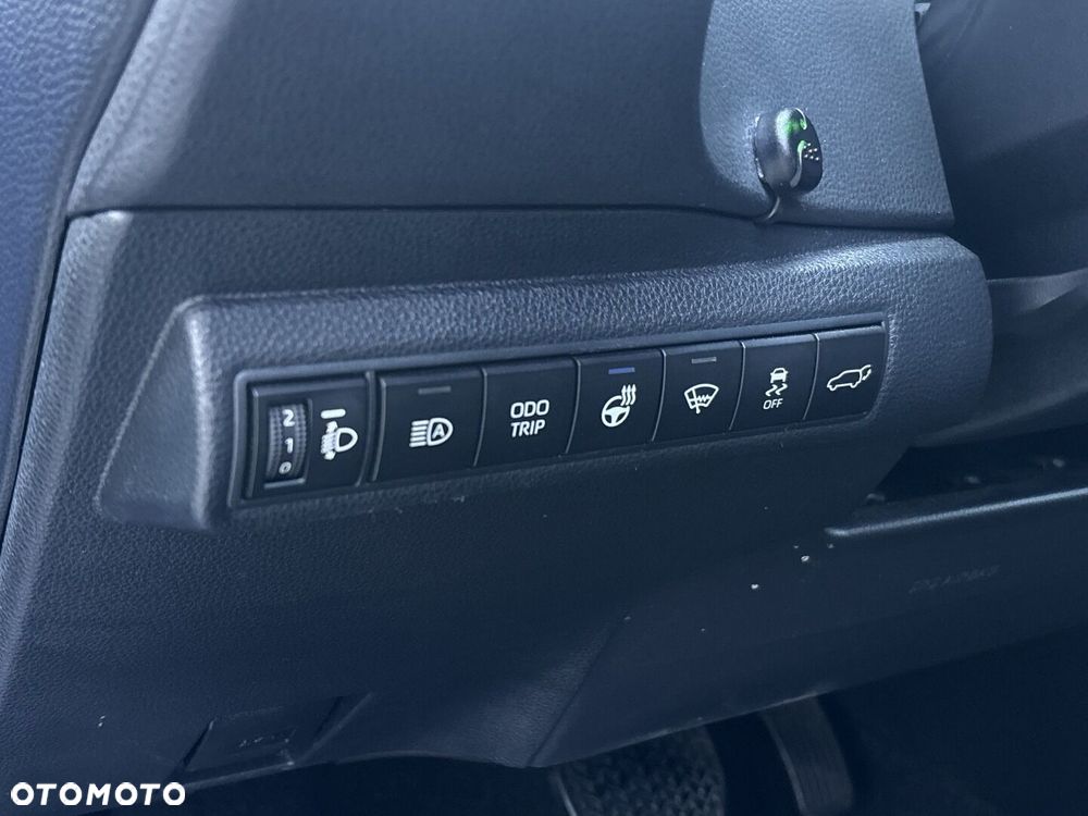 Toyota Corolla - 24