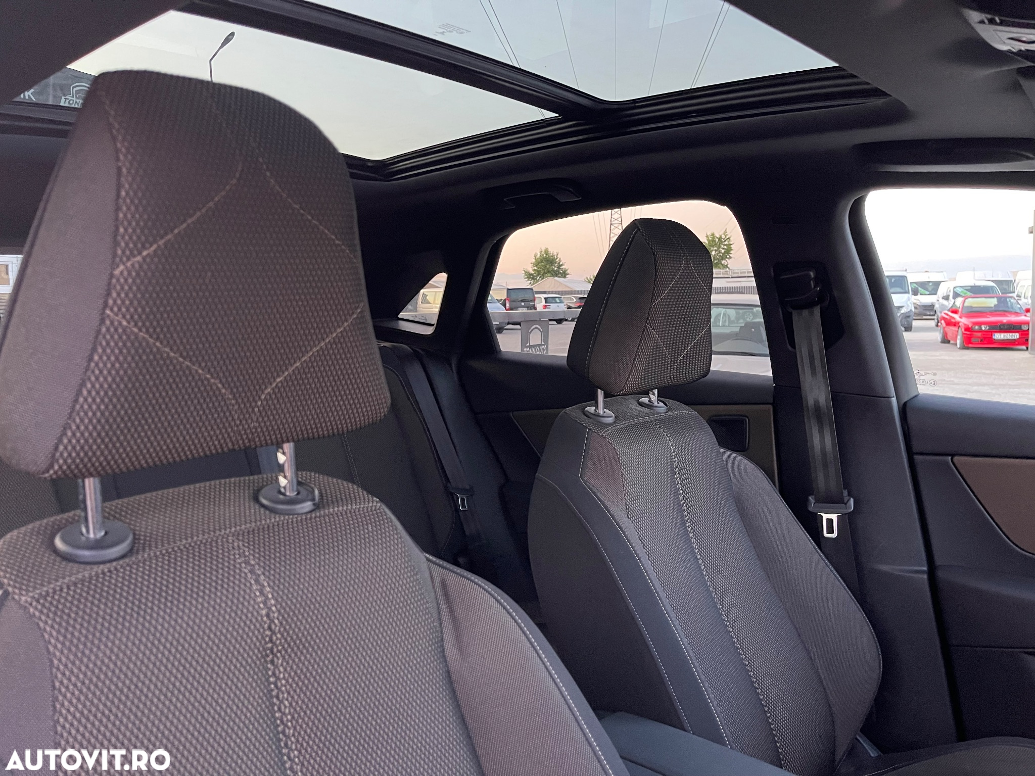 DS Automobiles DS 7 Crossback - 17