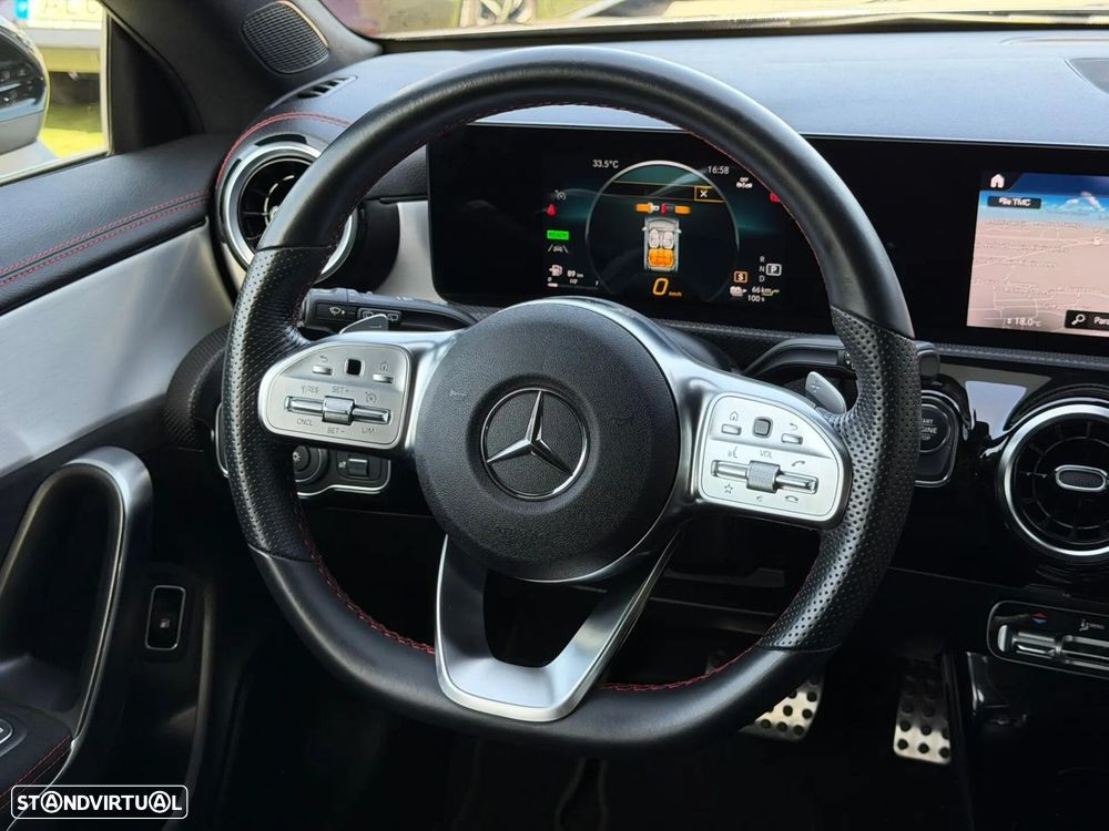 Mercedes-Benz CLA 250 e Shooting Brake AMG Line - 23