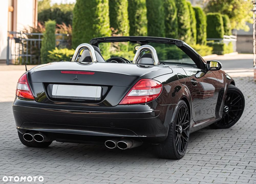 Mercedes-Benz SLK 350 Sport Edition - 12