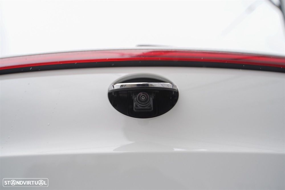 Mercedes-Benz EQA 250+ AMG Line - 4