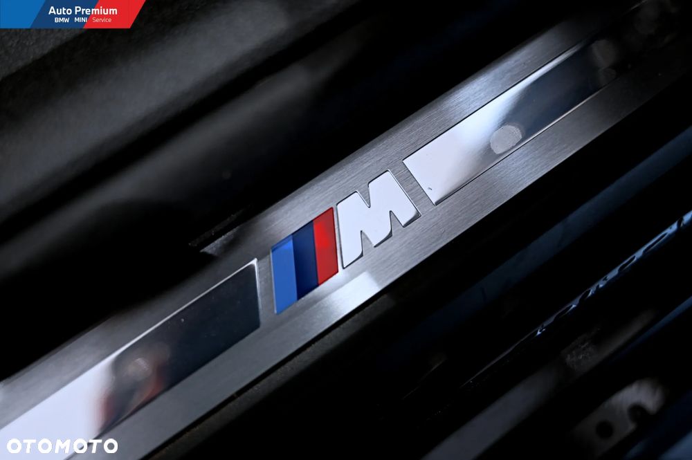 BMW Seria 3 330i xDrive M Sport - 16