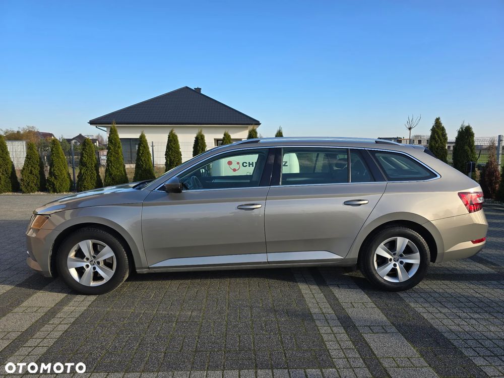 Skoda Superb 2.0 TDI Ambition - 3