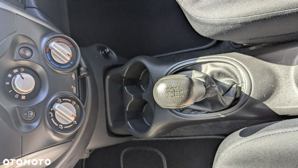 Nissan Micra - 26