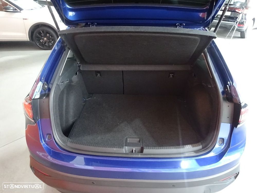 VW Taigo 1.0 TSI Life DSG - 33