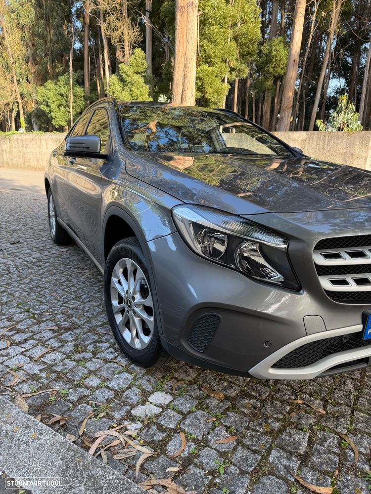 Mercedes-Benz GLA 180 CDI Urban - 1