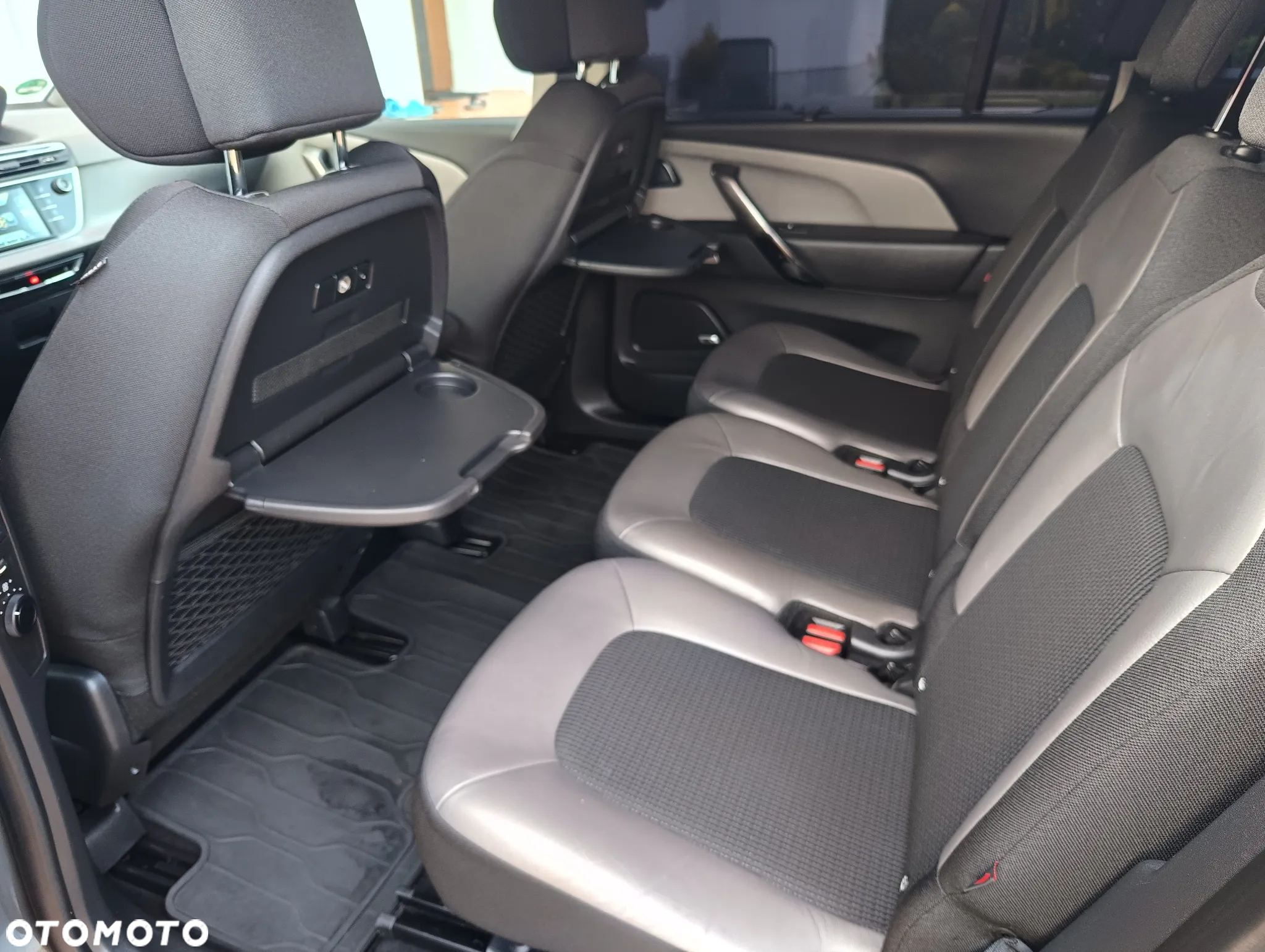 Citroën C4 Grand Picasso 1.6 THP Exclusive S&S EAT6 - 12