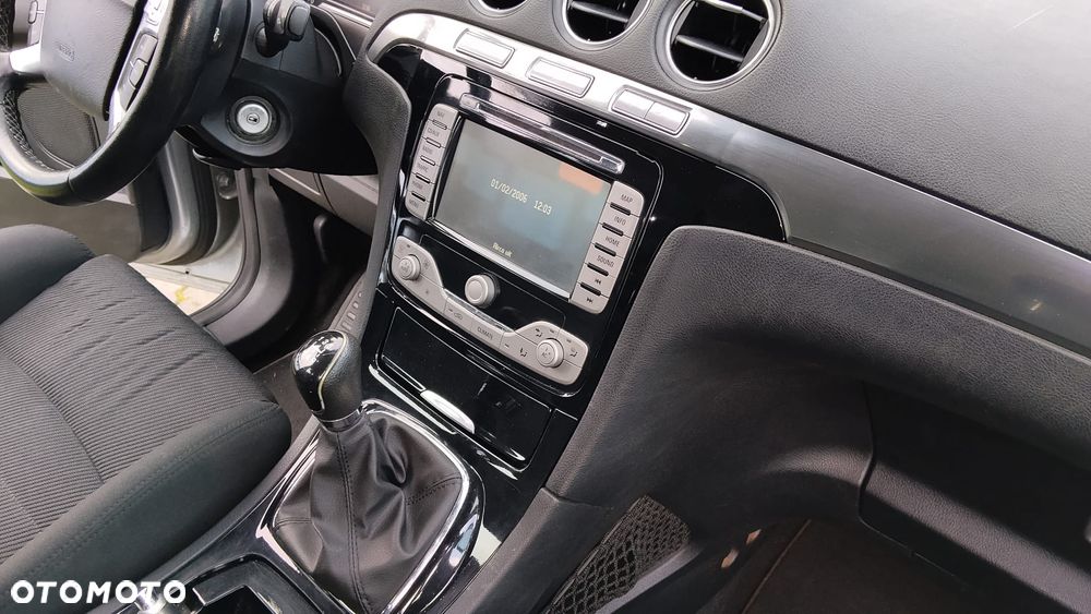 Ford S-Max 2.0 Trend - 32