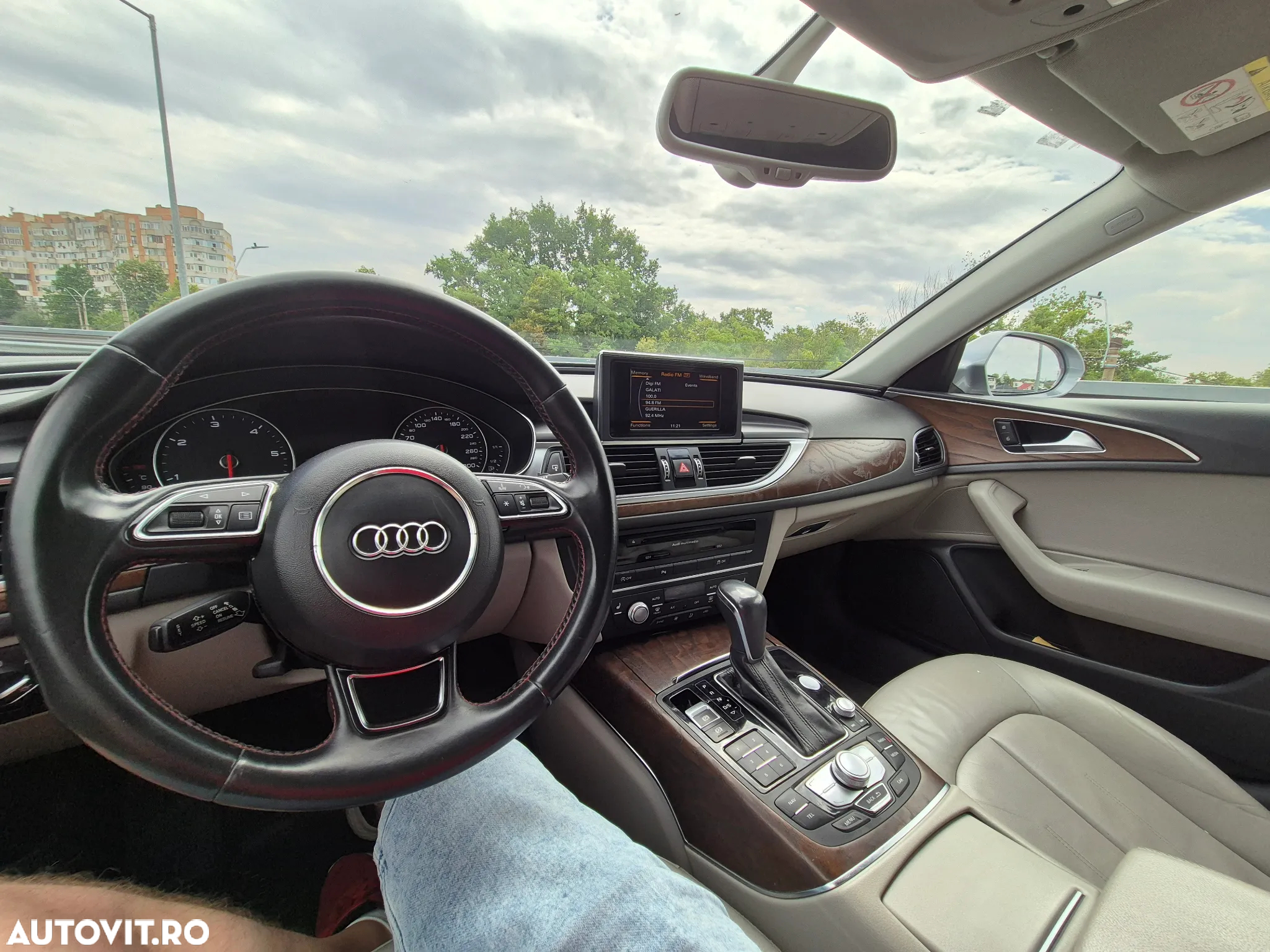 Audi A6 2.0 TDI Ultra DPF S tronic - 28