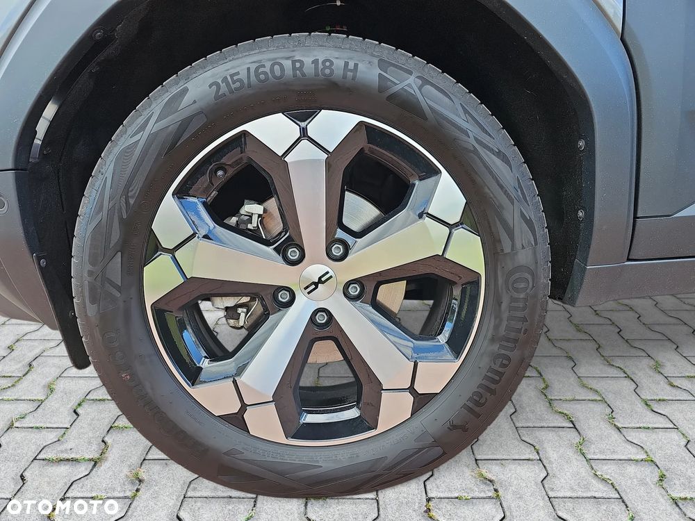 Dacia Duster 1.8 Full Hybrid 155 Journey MMT - 9