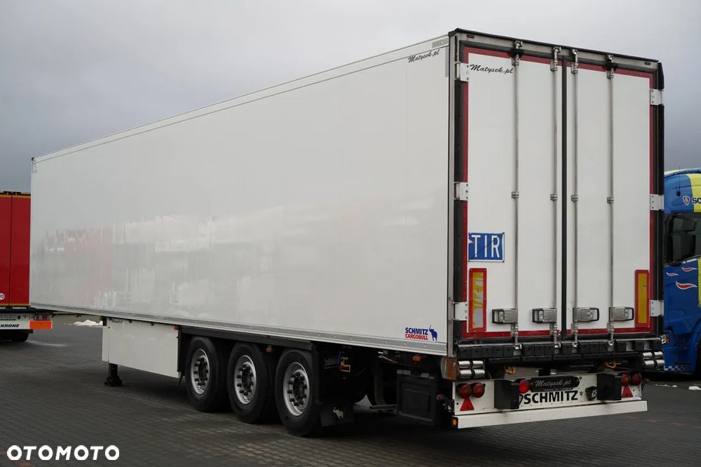 Schmitz Cargobull CHŁODNIA / THERMO KING  / HAKÓWKA / OŚ PODNOSZONA / KOSZ NA PALETY - 4