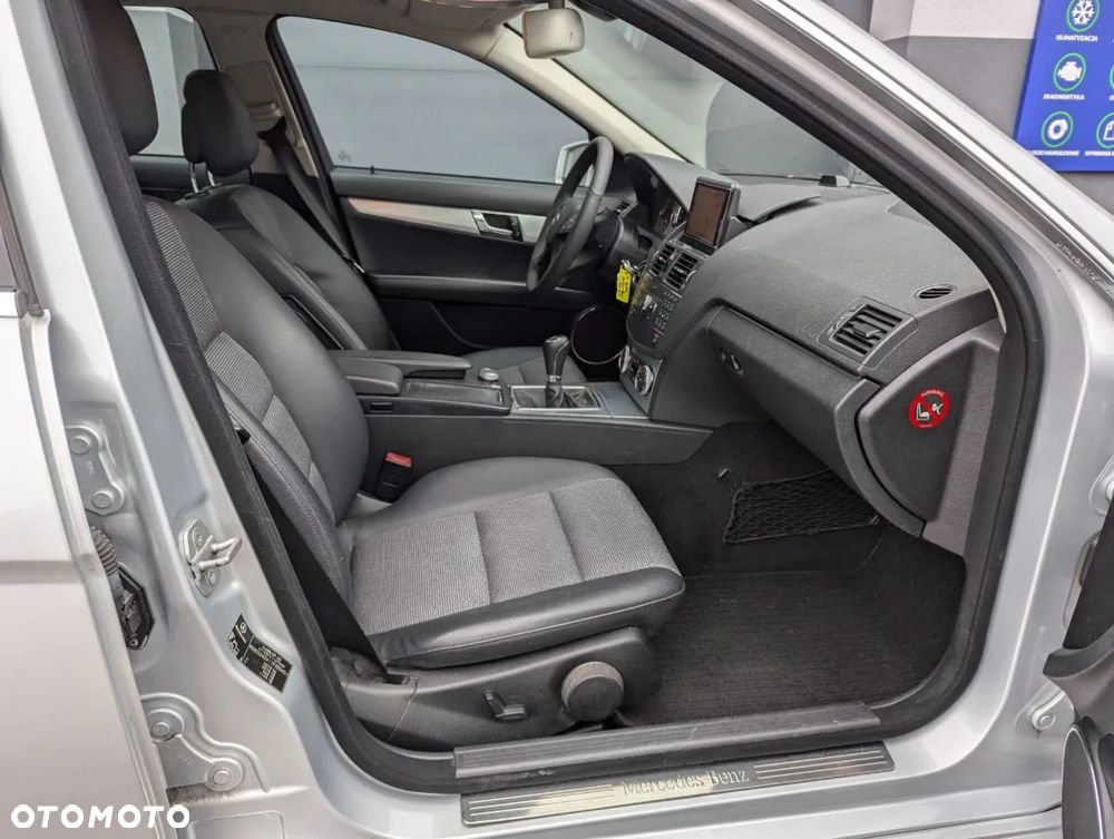 Mercedes-Benz Klasa C 200 Kompressor Avantgarde - 10