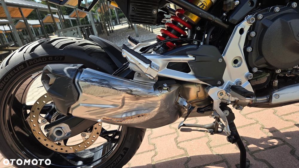 BMW XR - 15