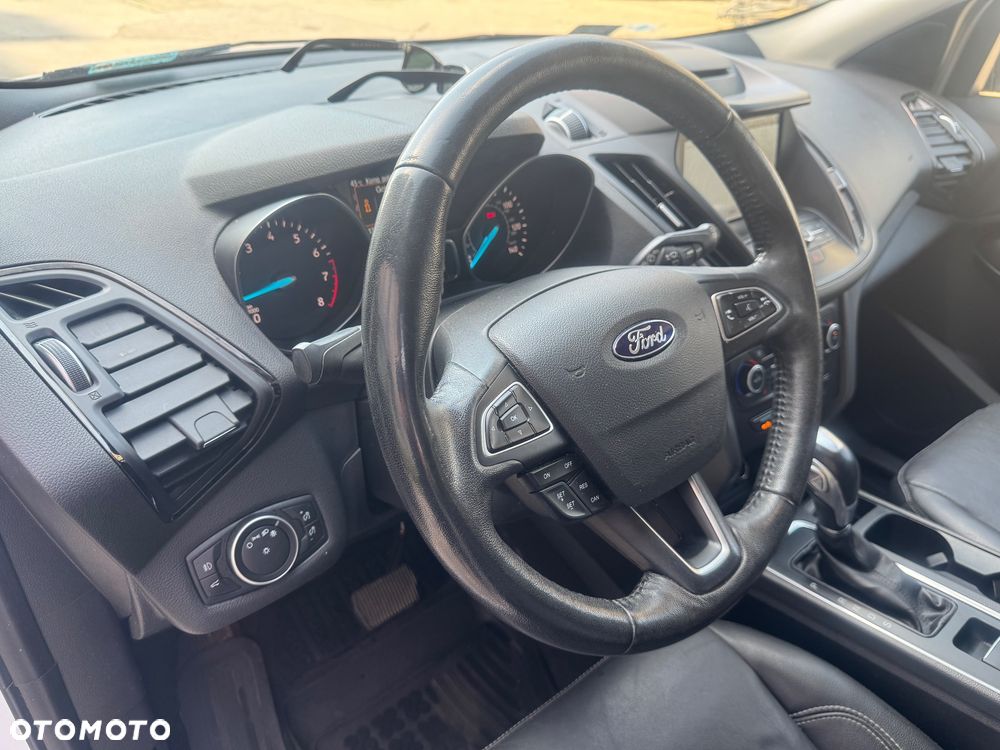 Ford Kuga 1.5 EcoBoost 4x4 Black & Silver - 18
