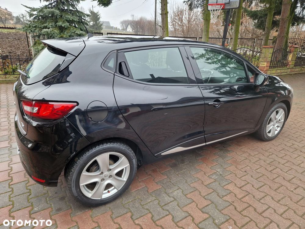 Renault Clio 0.9 TCe Limited - 36